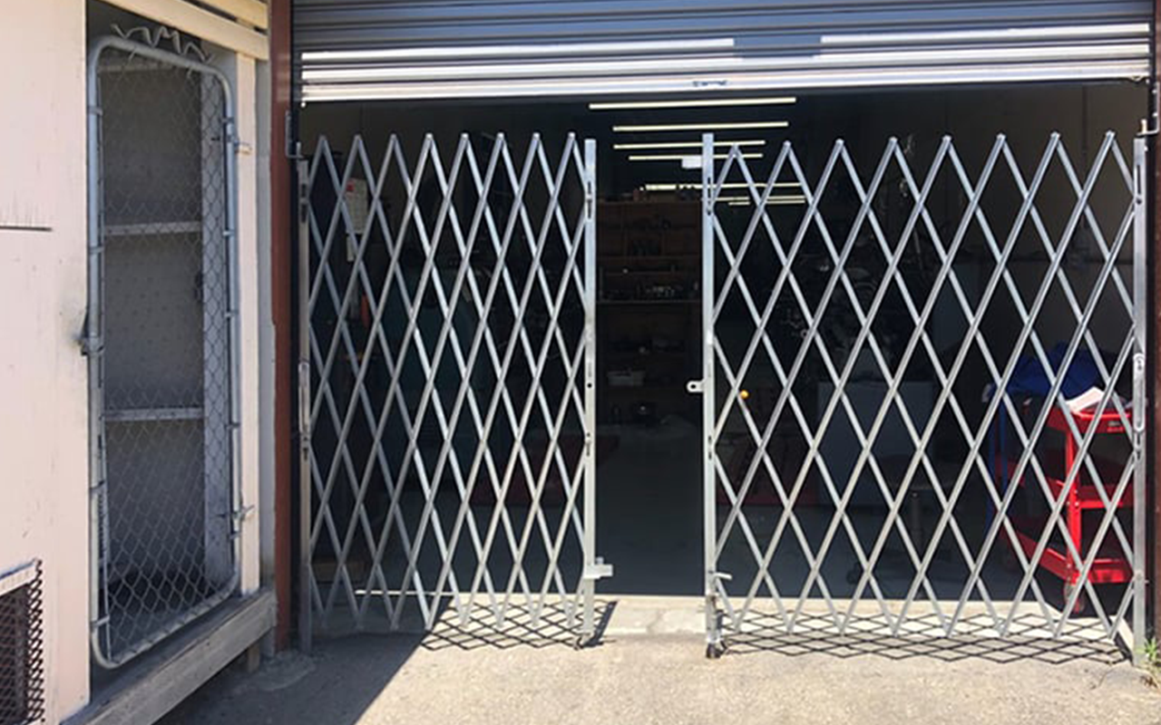 Commercial Scissor Gates Door in Toledo