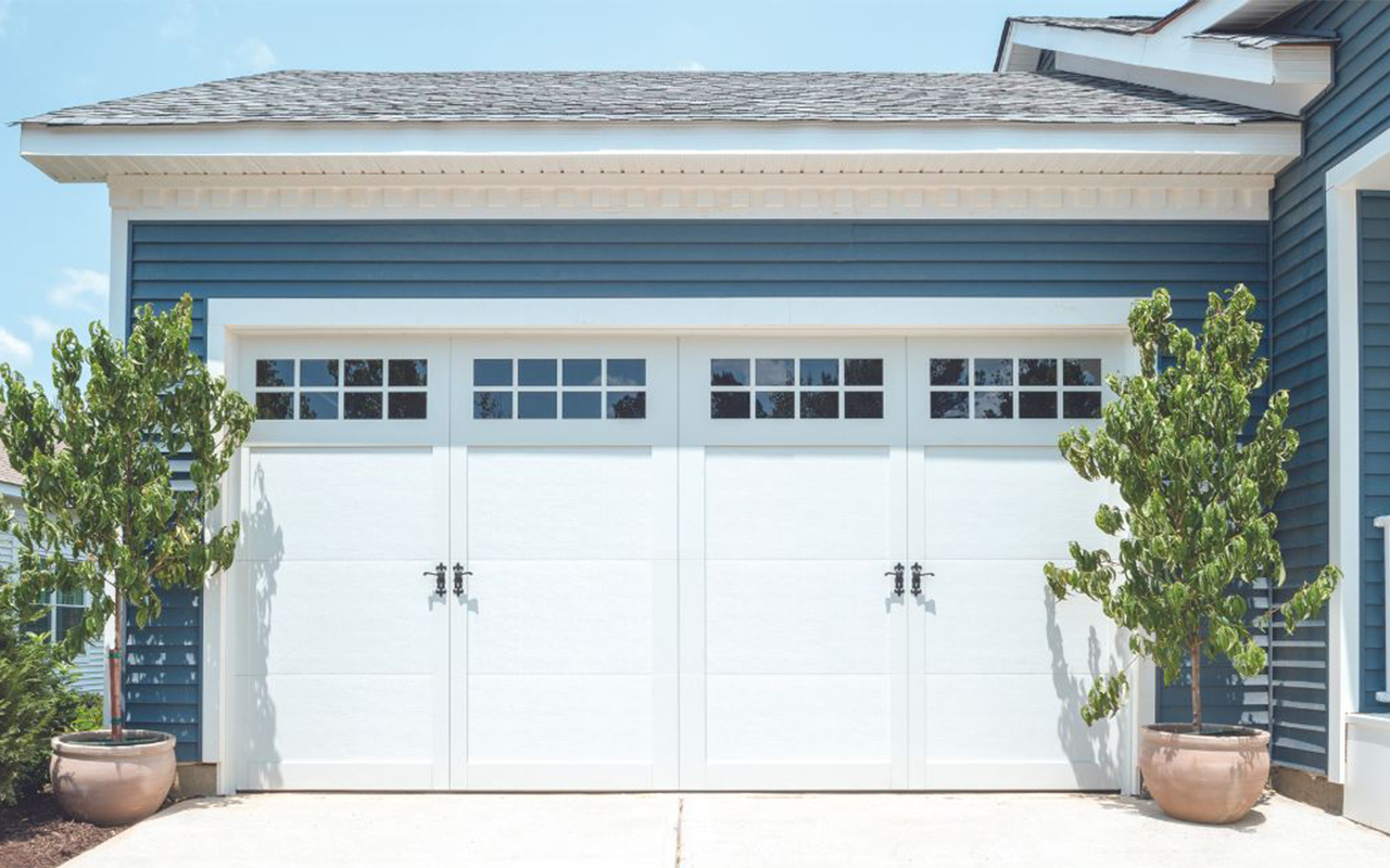 Carriage garage doors